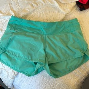 Lululemon Speed up High rise shorts